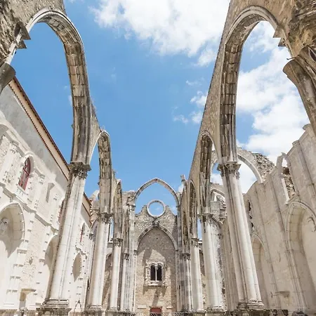 Duque Walk To Rossio & Chiado Apartment