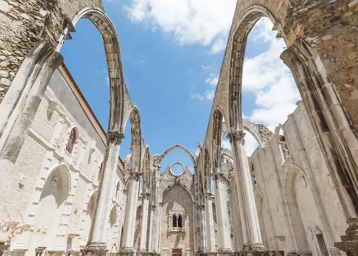 Duque Walk To Rossio & Chiado Apartment